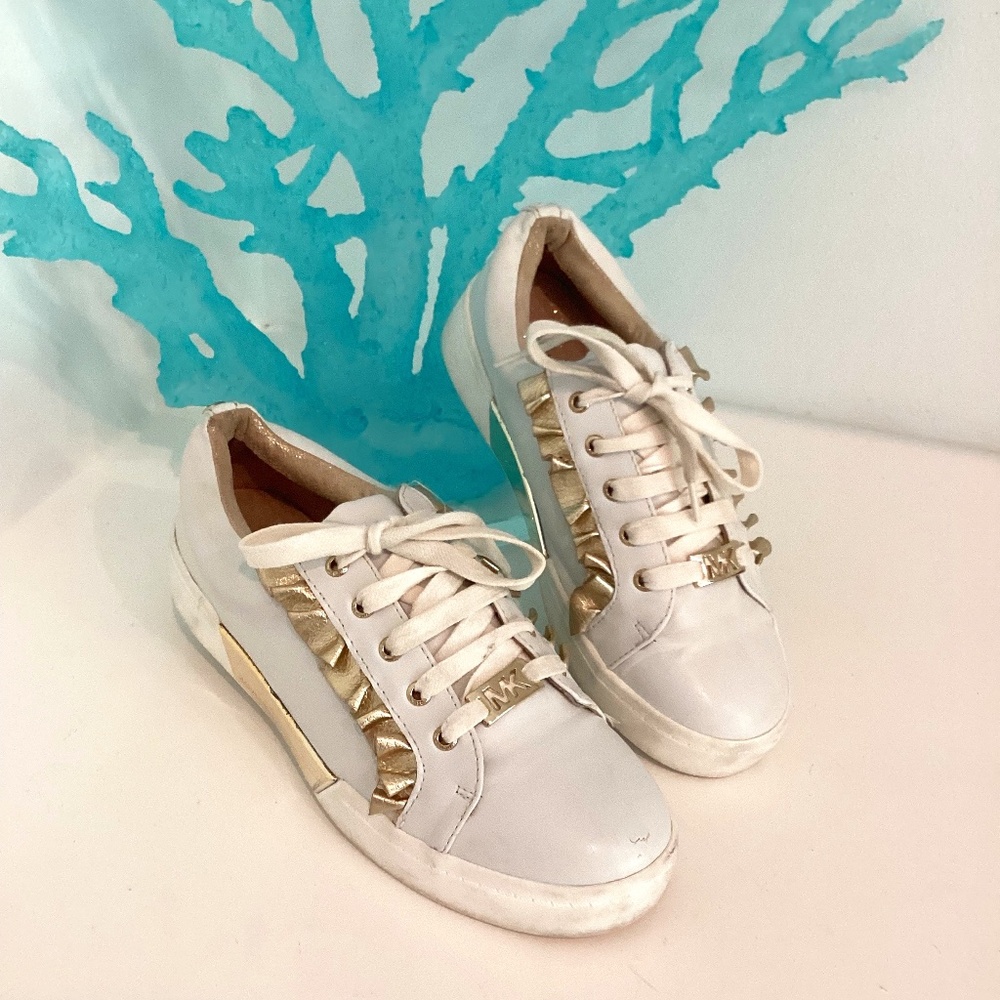 REDUCED Michael Kors White and Gold Ruffles Embellishments Low Sneakers Sz 3